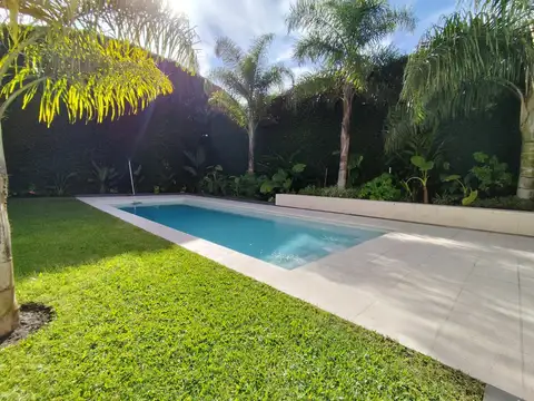 Depto Tipo Casa en Venta de 4 ambientes