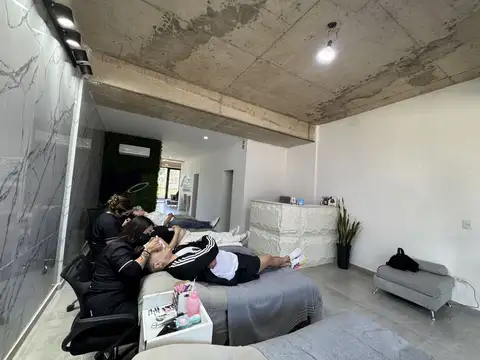 Local - Venta - Argentina, Malvinas Argentinas - Jose Leon Suarez  1800