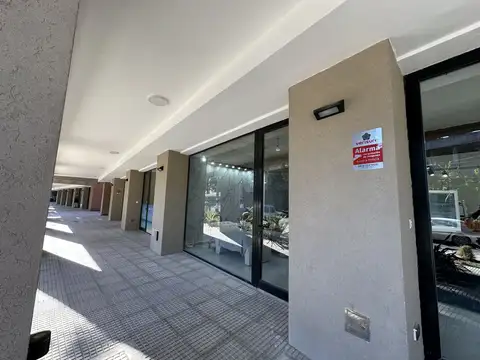 Jose Leon Suarez 1800