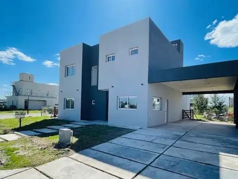 Casa en Venta de 5 dormitorios