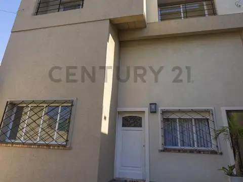 VENTA PH 2 AMBIENTES EN DUPLEX