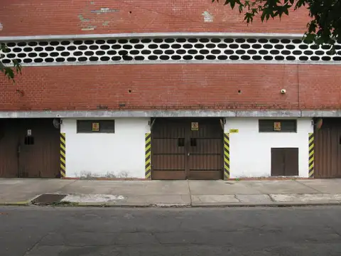 Fray Justo Sarmiento 1400