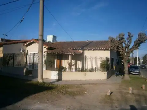 Casa - Venta - Argentina, San Miguel - Av. San Miguel 100