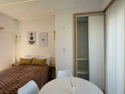 departamento de un ambiente a la calle  Reciclado