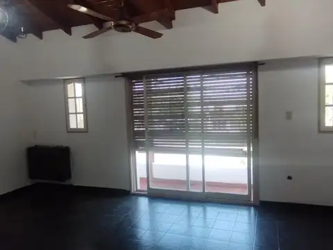 Departamento en Alquiler en Boulogne, $ 950.000