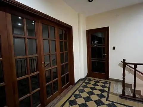 Alquiler casa planta alta 1 dormitorio con terraza