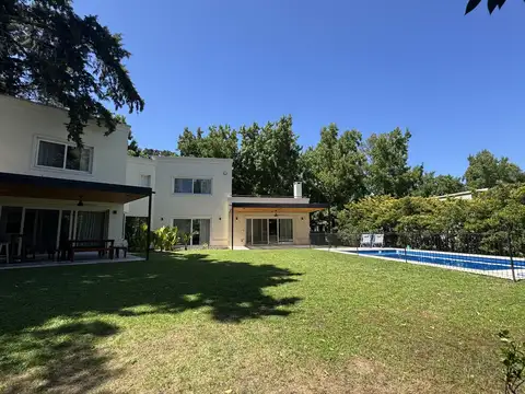 Casa en Pilar en alquiler