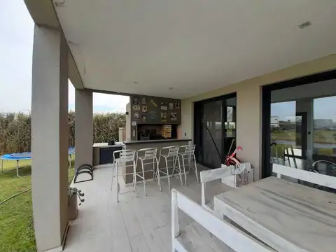 Casa en Venta al Sudeste