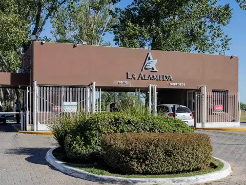 Terreno en Venta de 871,0 m2