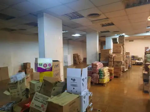 Local en Alquiler 49 años