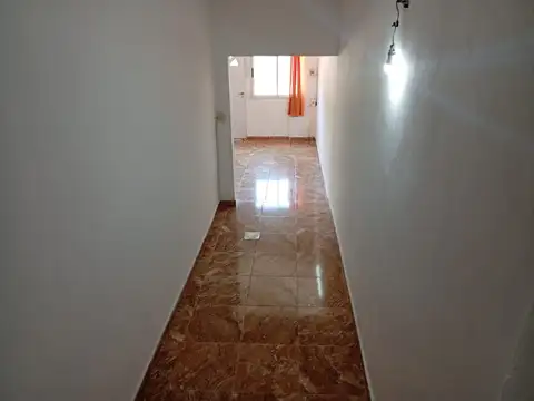 Depto Tipo Casa en Alquiler de 2 dormitorios