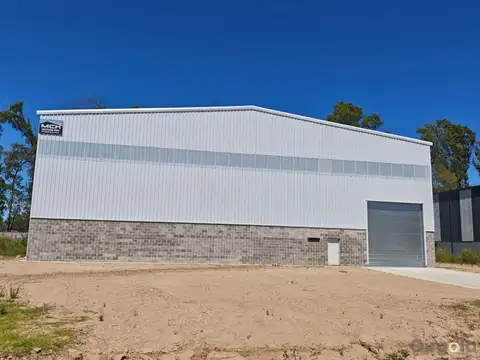 Parque industrial Moreno 2 100