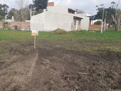 Bruselas esquina Bariloche