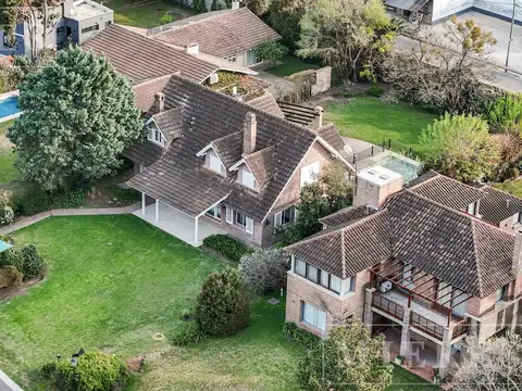 Casa en Alquiler de 3 dormitorios