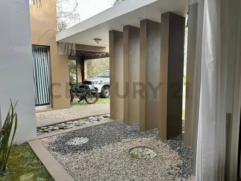 Boulevar Central , Piso 0