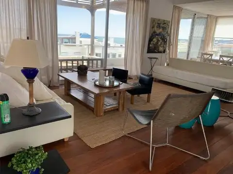 Casa en Alquiler Temporal en Manantiales, $ 0