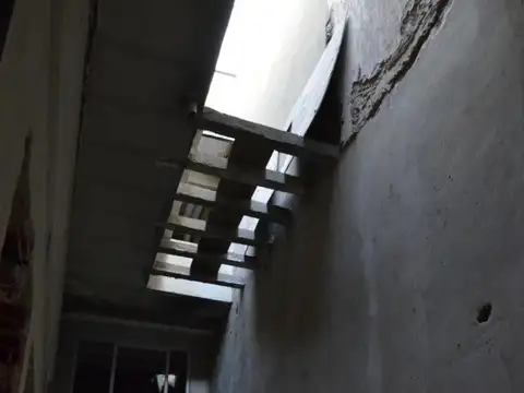 Suipacha e/ Avenida Corrientes y Diagonal Norte