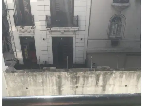 Suipacha e/ Avenida Corrientes y Diagonal Norte