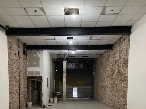 Edificio Comercial en venta - 9 Dormitorios 12 Baños Depósito - 432Mts2 - San Nicolás