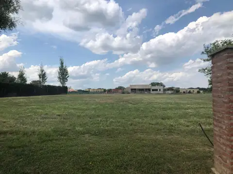 SAN SEBASTIAN AREA 2 LOTE INTERNO