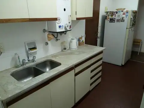Departamento 4 ambientes con 2 baños