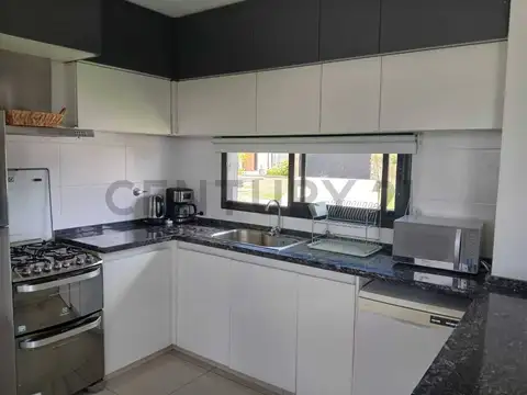 Casa en Venta en Maipu, USD 260.000