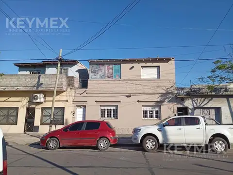 Villa de Lujan  al 3200