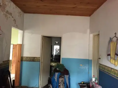 Depto Tipo Casa en Venta 49 años