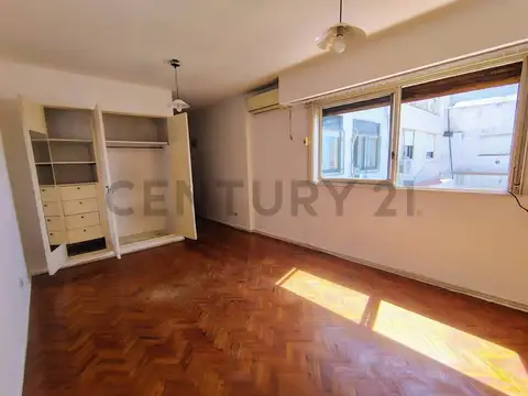 Departamento en Venta 49 años