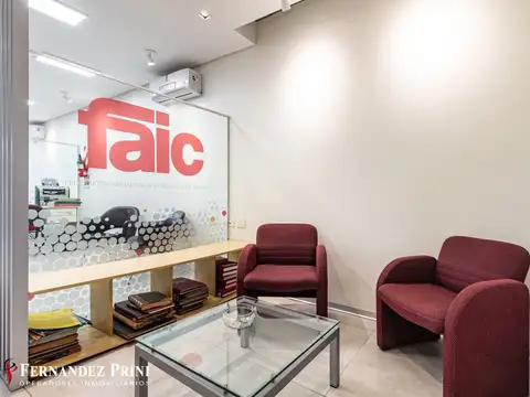 Oficina en Venta con 1 cochera