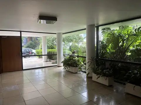 Departamento en Alquiler en Acassuso, $ 680.000