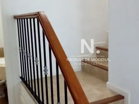 Casa en Alquiler Temporal de 4 dormitorios