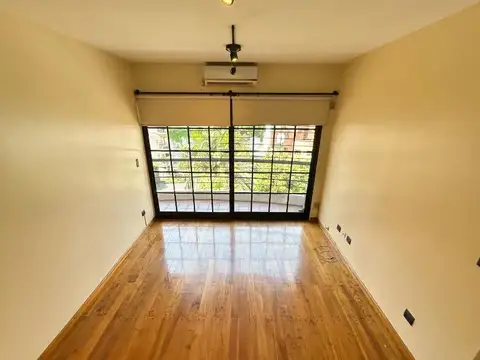 Curapaligue 400, Piso 4