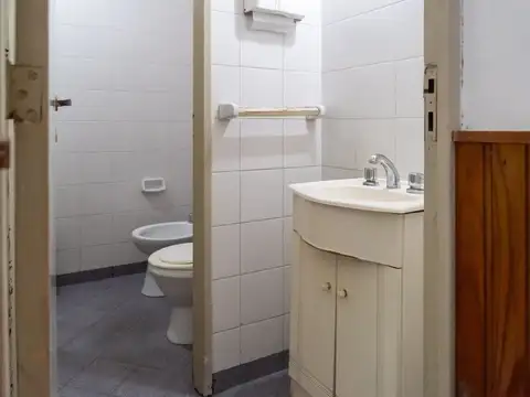 Venta Casa 2/3 dormitorios Luis Agote