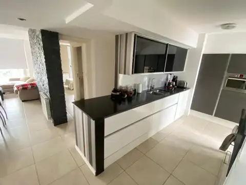 Departamento en Alquiler Temporal con 1 cocheras