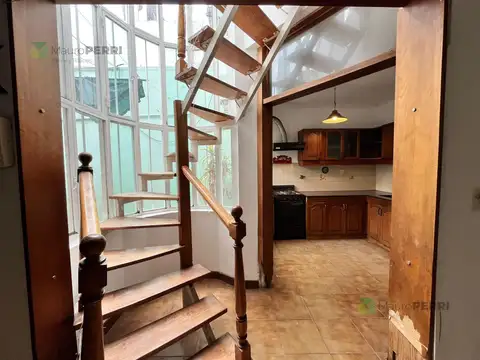 Depto Tipo Casa en Venta de 6 ambientes