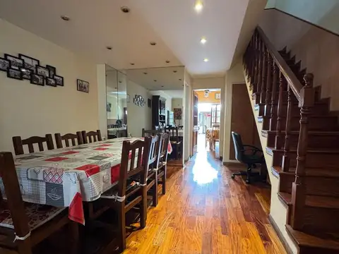 Depto Tipo Casa en Venta al Oeste