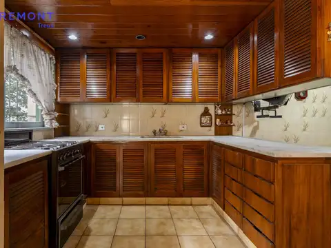 Av. Directorio 500 Casa en lote propio Caballito Sur Alquiler y venta