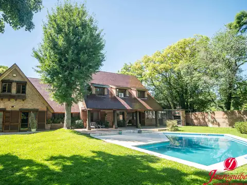 Casa en Venta La Horqueta - 5 Dormitorios