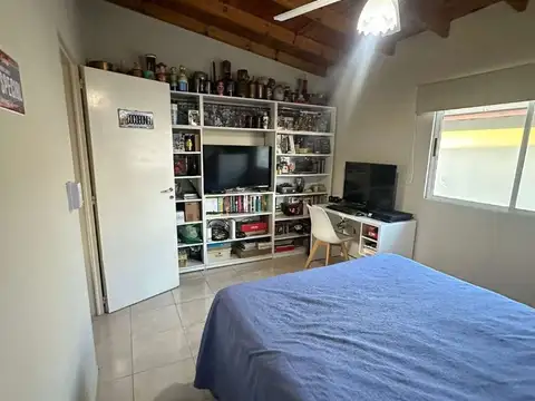 San Andrés: Departamento 2 ambientes 2º Piso por escalera