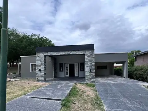 VENTA casa Country  El Dorado  San Antonio 258m2