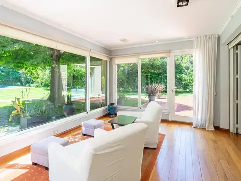 Casa en Venta en Tortugas Country Club, USD 1.180.000