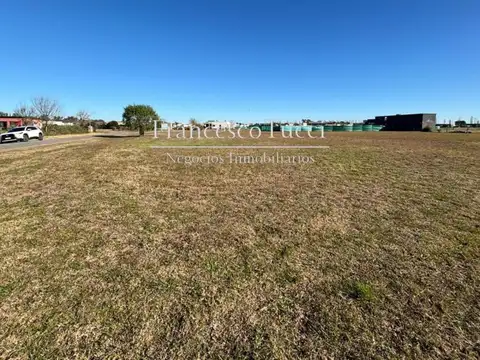 Lote en venta Los juncos Luján