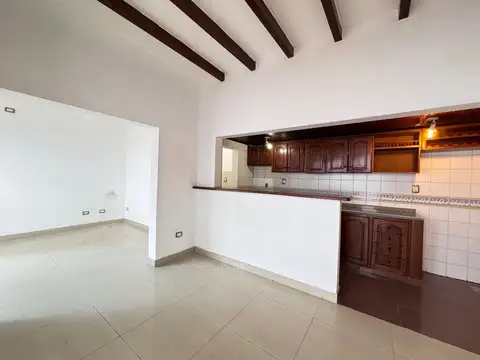 Avenida Bartolomé Mitre 6600