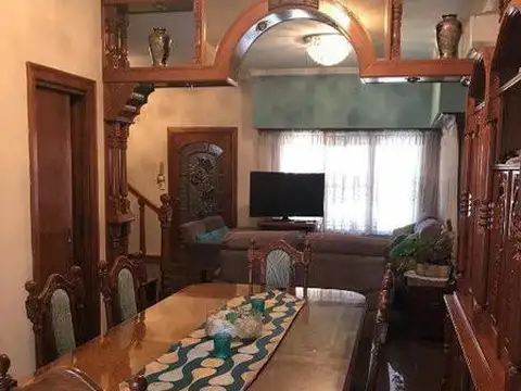 Chalet en Venta en Quilmes Oeste