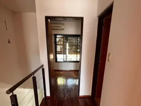 Founroge 800, Piso 1