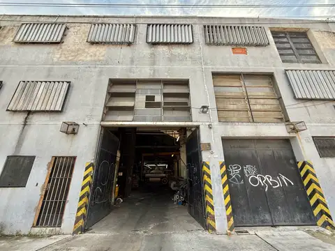 Nuestra Señora del Rosario al 900