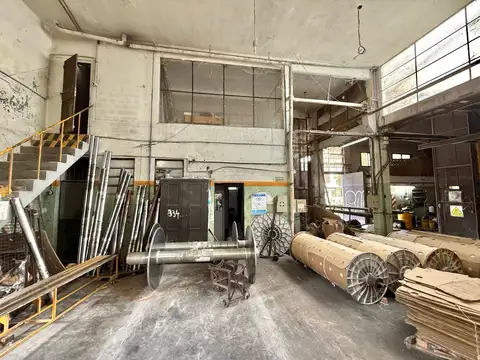 Galpon en Venta 22  mts Frente