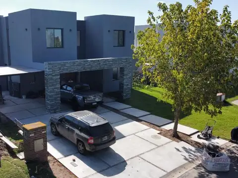 El Cantón Islas Escobar