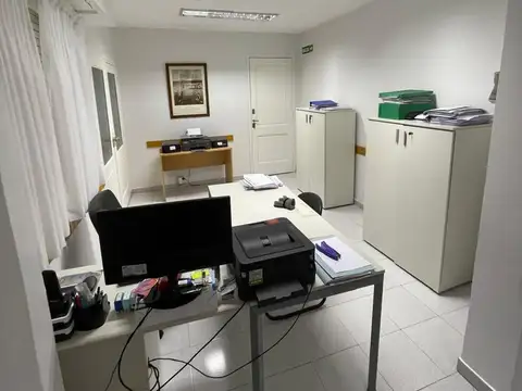 Oficina Monoambiente con 2 baños